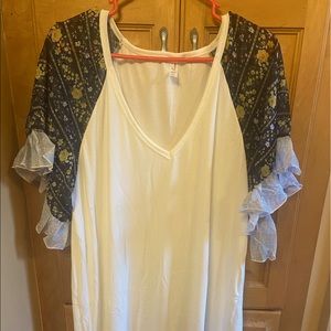 Tunic with flutter sleeves